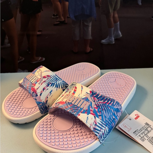 Puma slides - Picture 3 of 3